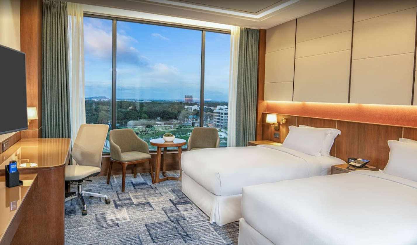 클락 힐튼 3색 골프 패키지