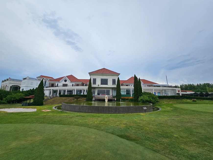 청도 그랜드 머큐어 3색 골프 패키지