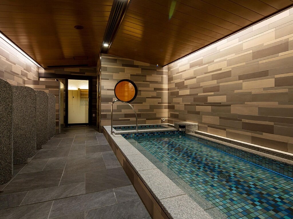 고베 몬트레이 호텔 다색 골프 패키지