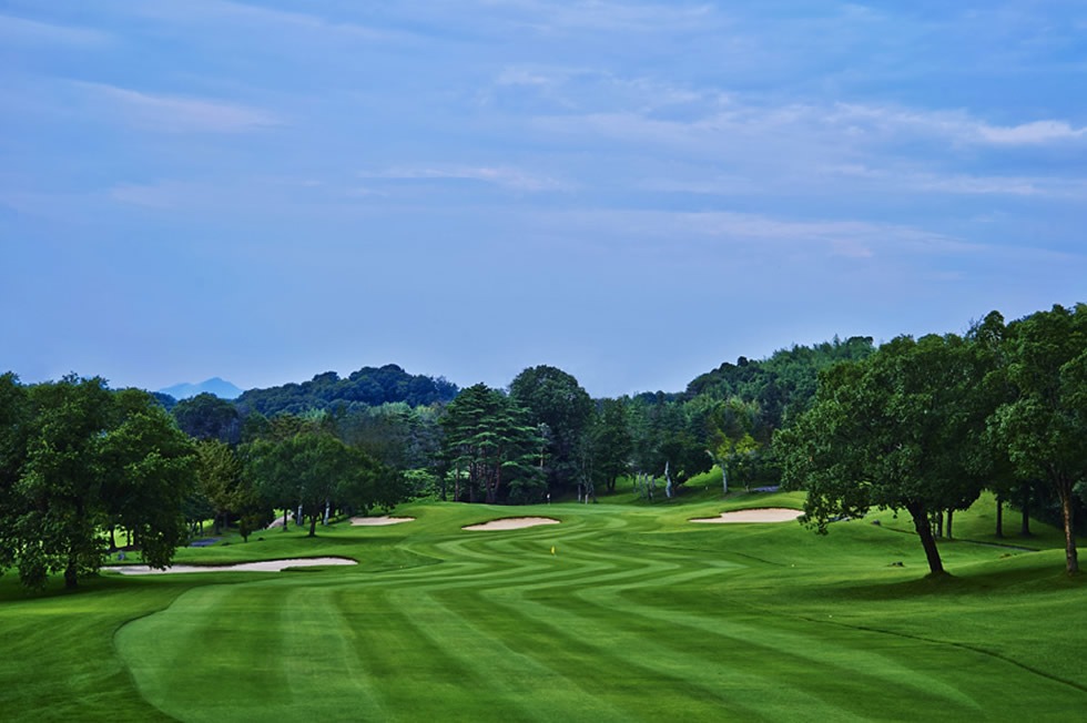 고베 몬트레이 호텔 다색 골프 패키지