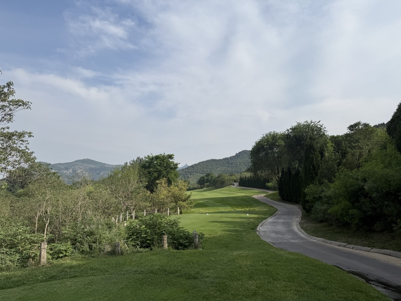 제남 아카디아온천 2색 골프 패키지