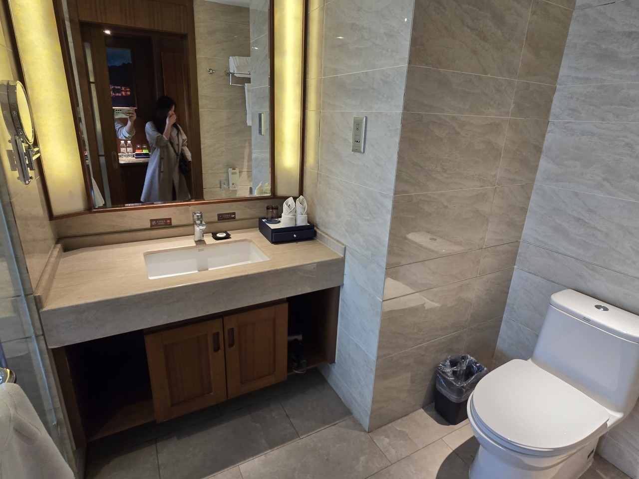 제남 아카디아온천 2색 골프 패키지