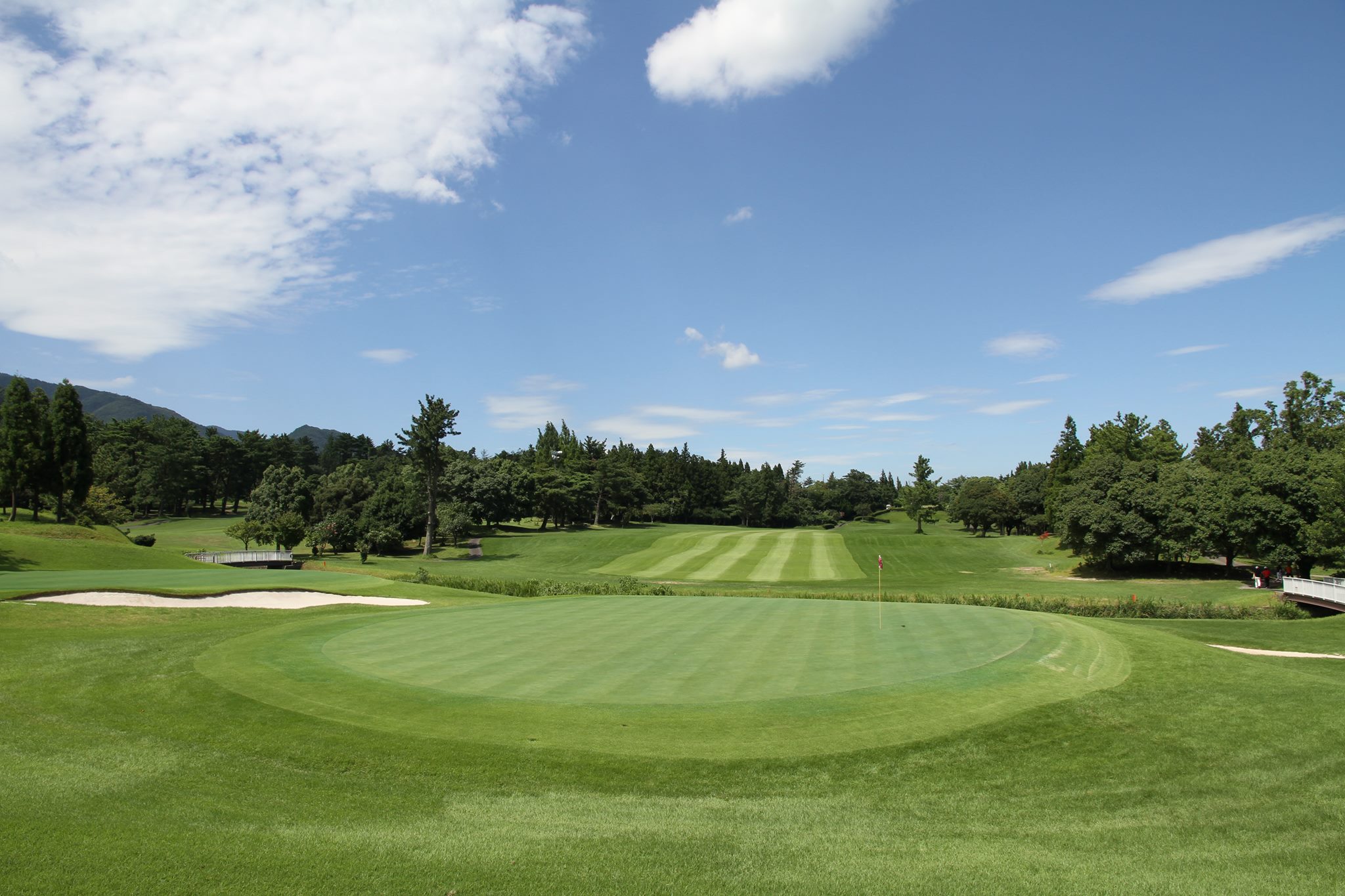 나고야 유노야마 온천 2색 골프 패키지