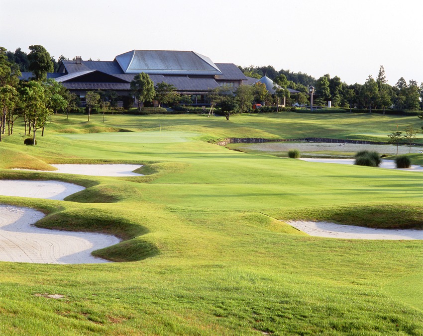 나고야 유노야마 온천 2색 골프 패키지