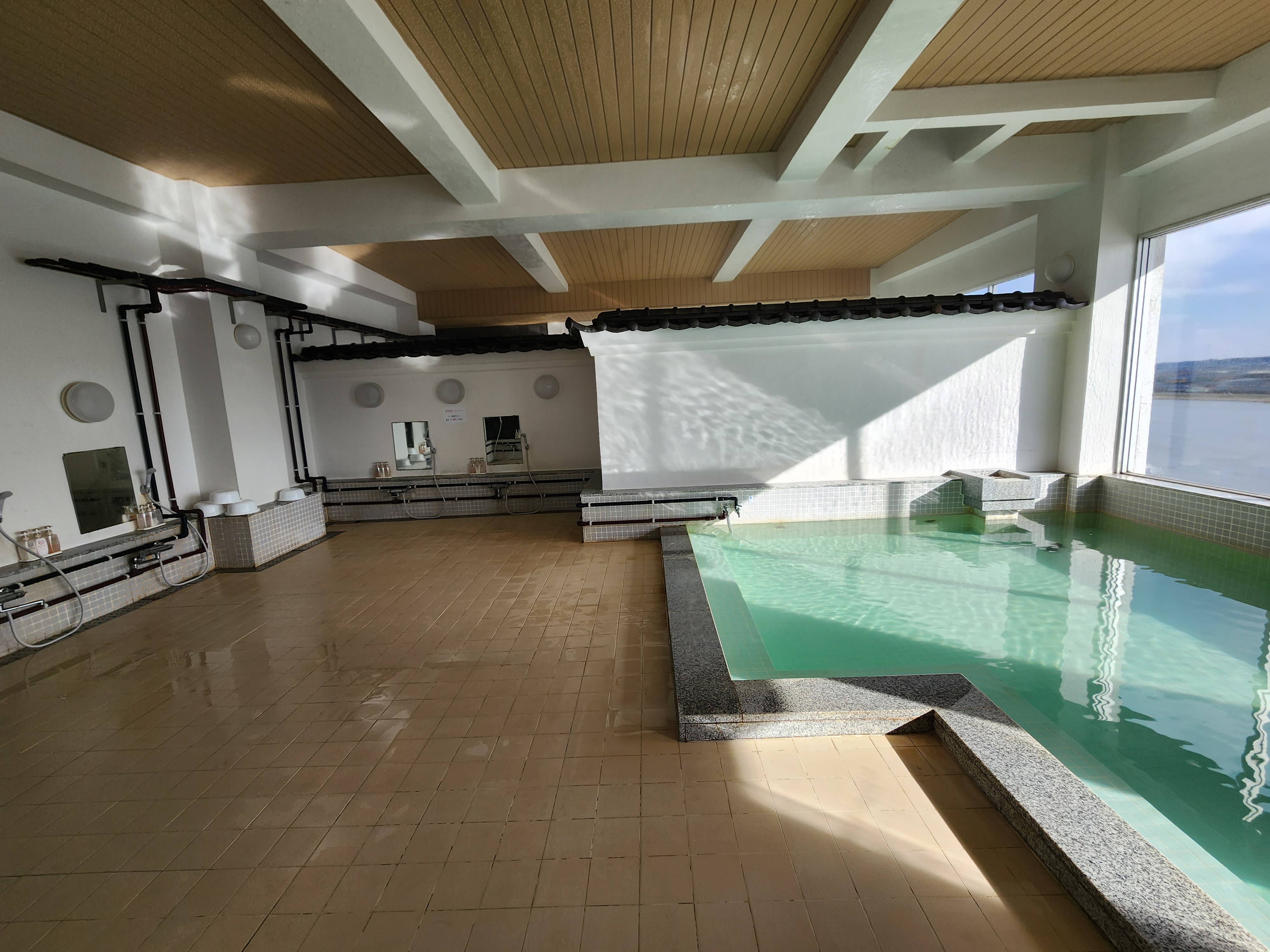 나리타 이타고 3색 골프 패키지