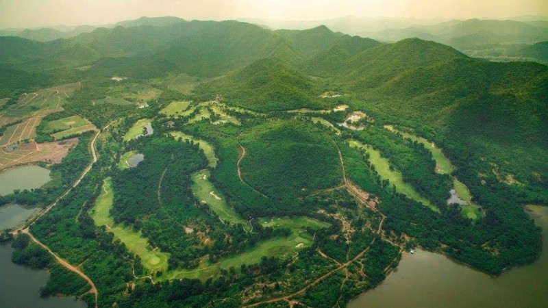 라차부리 드래곤힐스 골프 여행 패키지