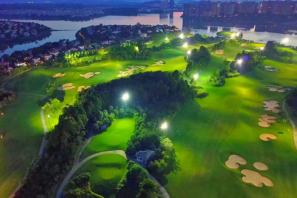 광저우 홀리데이 리조트 골프 패키지