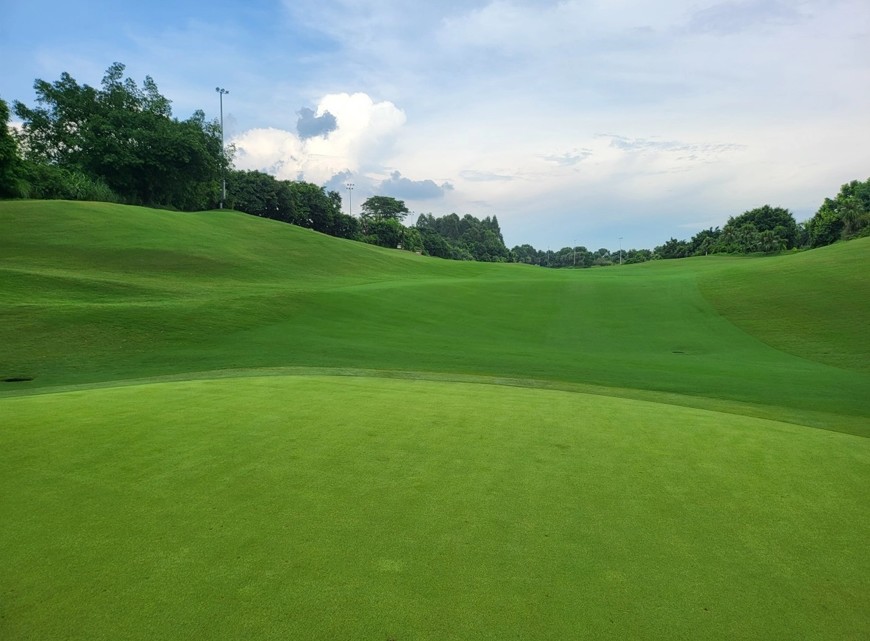 광저우 홀리데이 리조트 골프 패키지