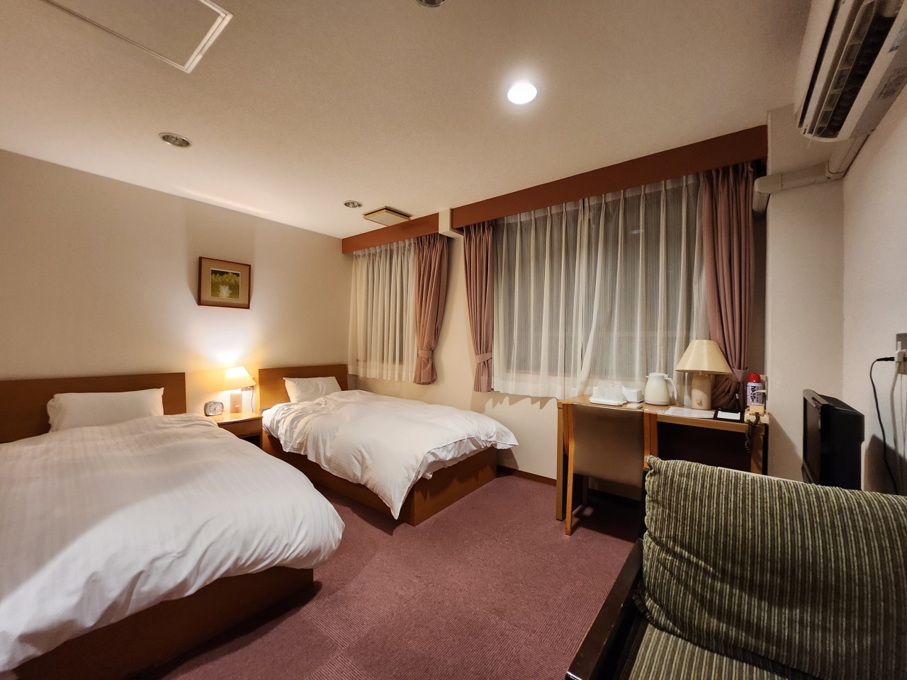 오사카 레오그라도 2색 골프 패키지