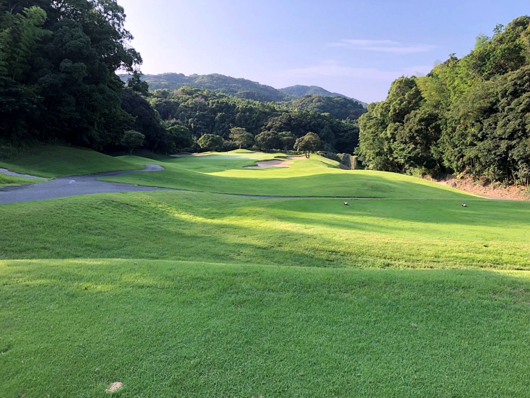 후쿠오카 머큐어 유아이 골프 패키지