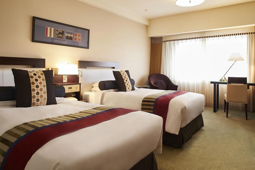 후쿠오카 뉴오타니 시내 3색 골프 패키지