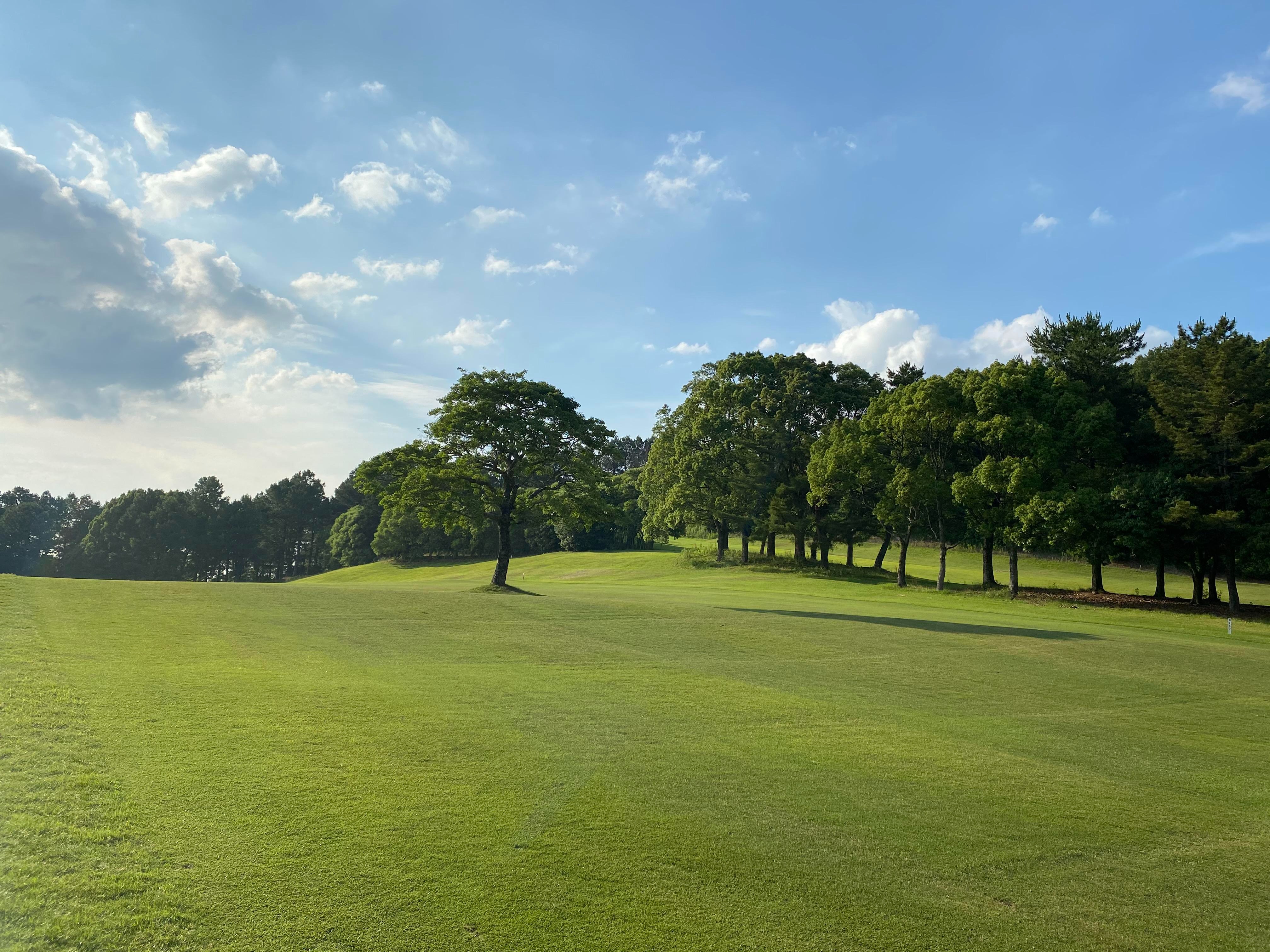 후쿠오카 몬테에르마나 시내 3색 골프 패키지