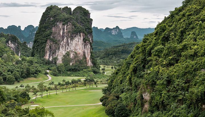 하노이 피닉스 무제한 골프 여행 패키지