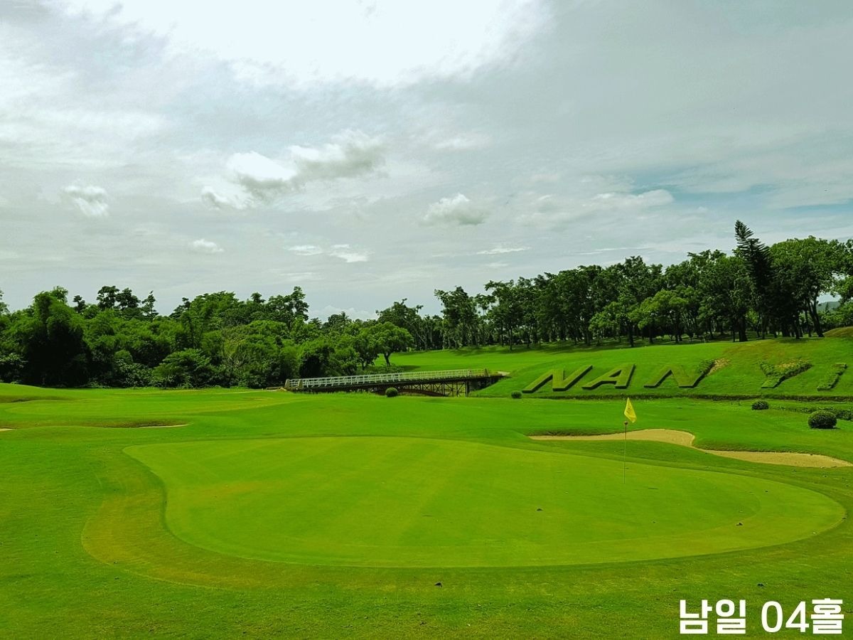 가오슝 이다 로얄 3색 골프 패키지