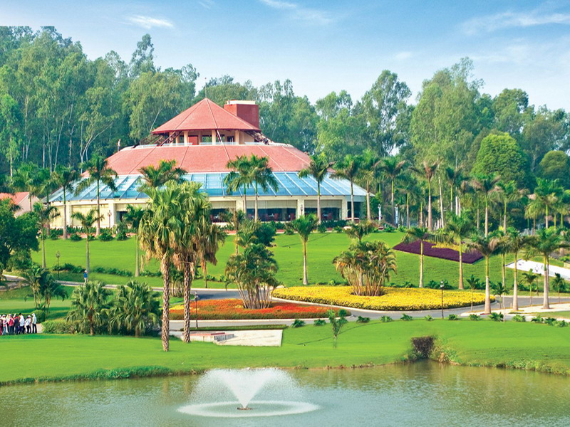 하노이 시내 다색 골프 여행 패키지