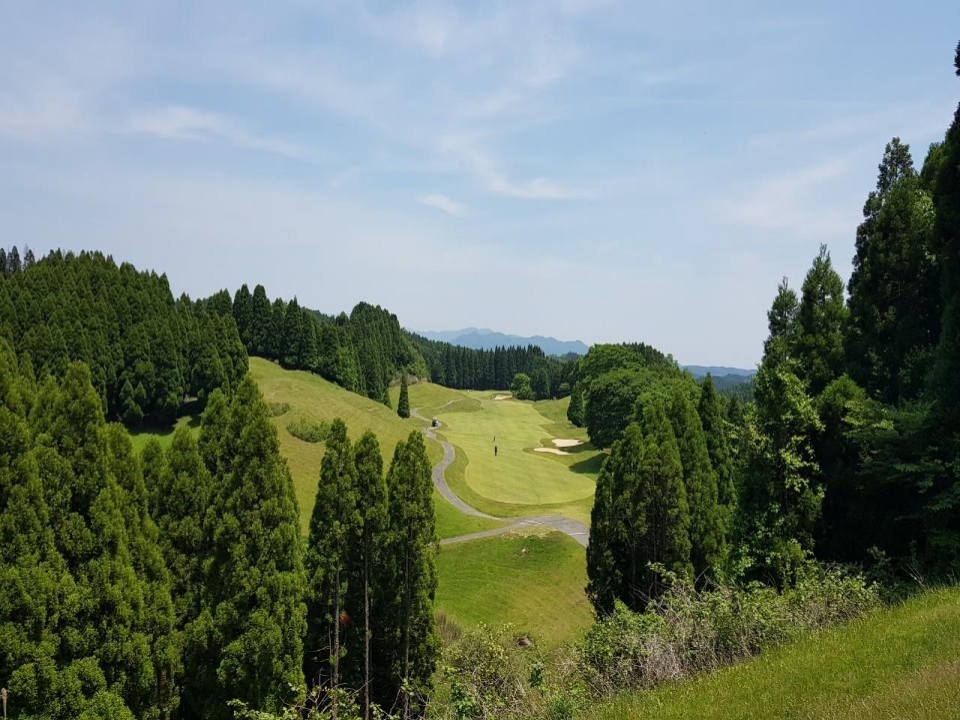 구마모토 아소 스카이블루 골프 패키지