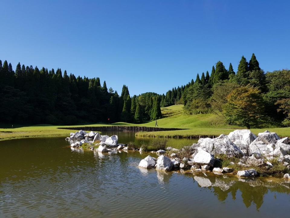 구마모토 아소 스카이블루 골프 패키지