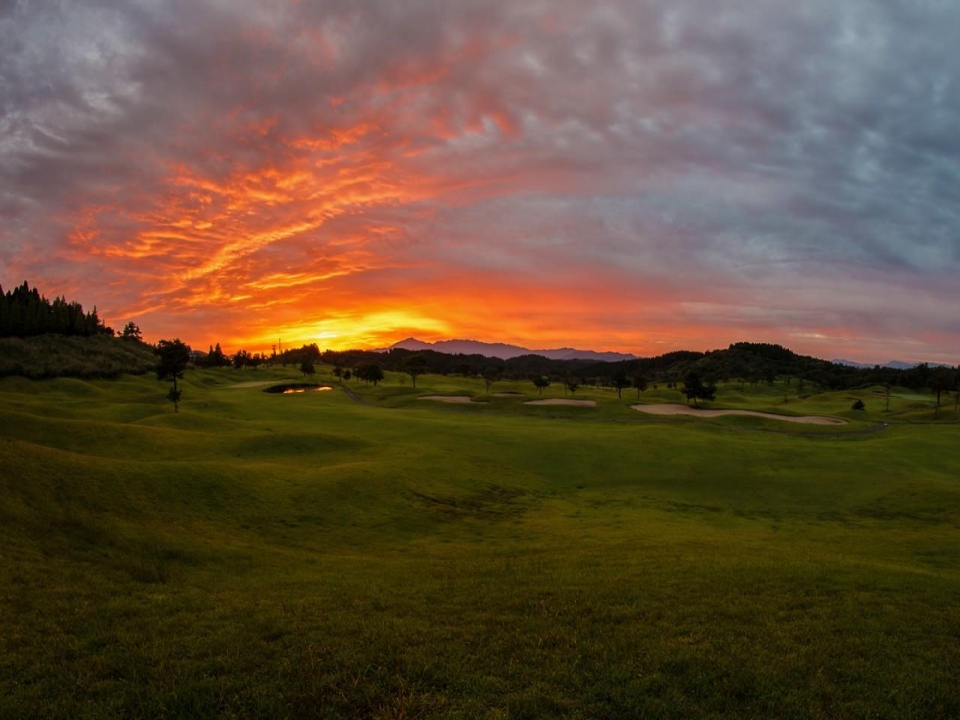 구마모토 아소 스카이블루 골프 패키지