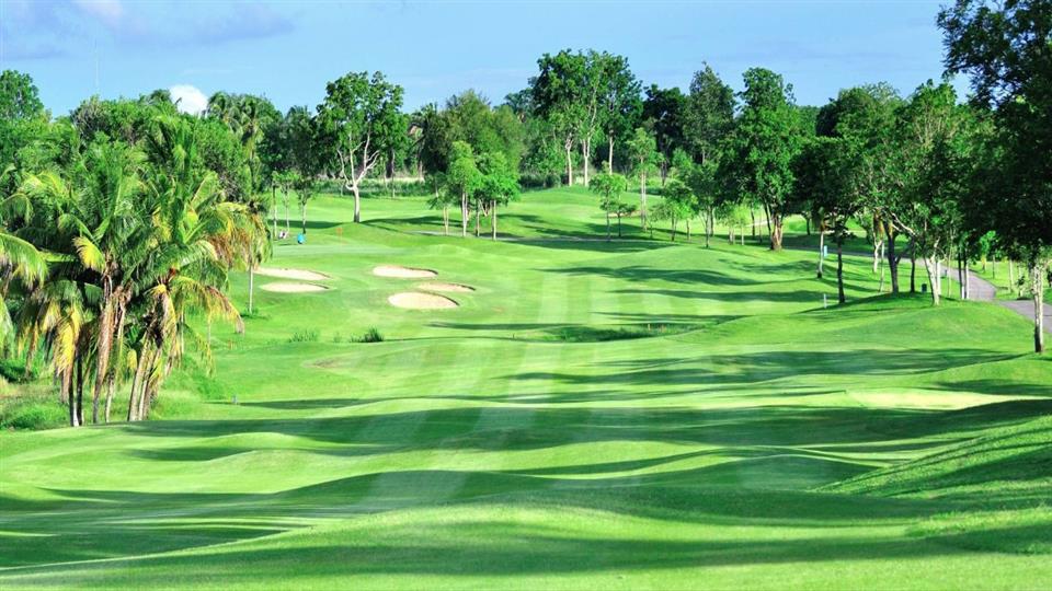 시라차 시내 다색 골프 여행 패키지